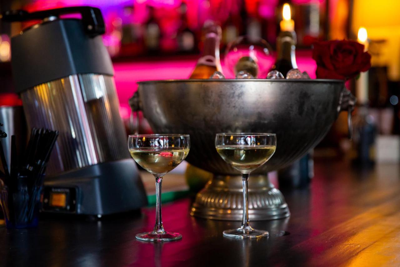 Amadeus Restaurant & Boutique Hotel Well  Ngoại thất bức ảnh
