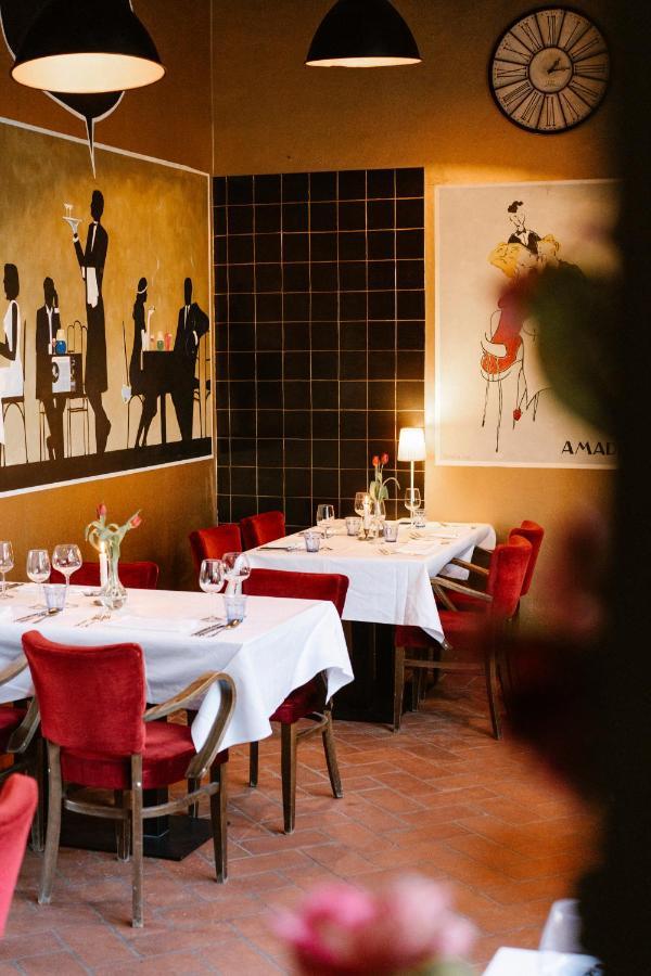 Amadeus Restaurant & Boutique Hotel Well  Ngoại thất bức ảnh